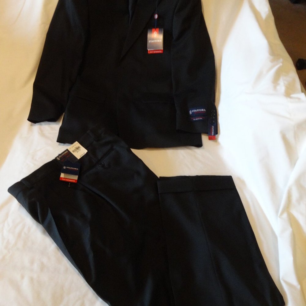 NEW Stafford Mens Classic BLACK Wool pleat Front 2 Pc Suit 38R Jacket 32x32 Pant - Picture 1 of 8
